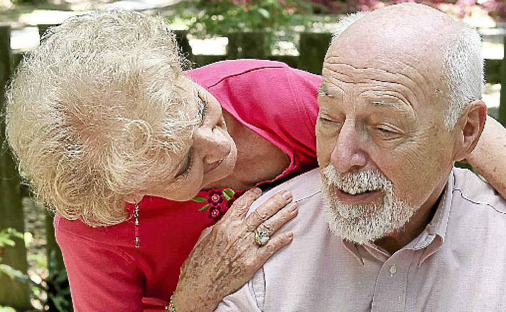 Alzheimer’s Australia has called for more funds from the Federal Government for dementia services. Alzheimer’s Australia has called for more funds from the Federal Government for dementia services.
